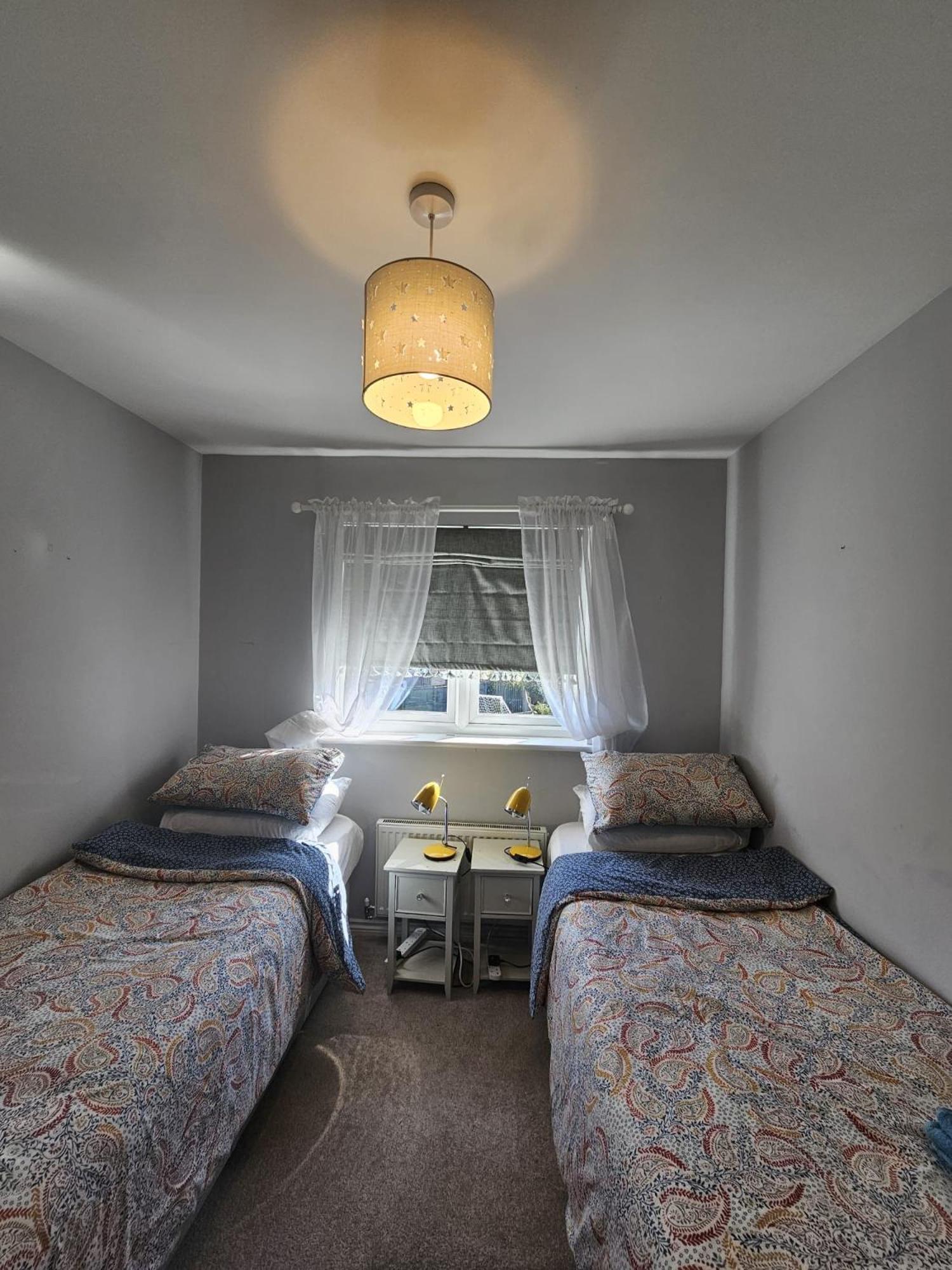 The Park View, 2 Bedroom House Керкколди Экстерьер фото